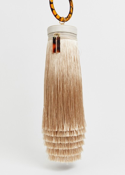 【Emily In Paris】盤點Lily Collins劇裡使用手袋 ASOS、Elisa等 小資女一樣買得起