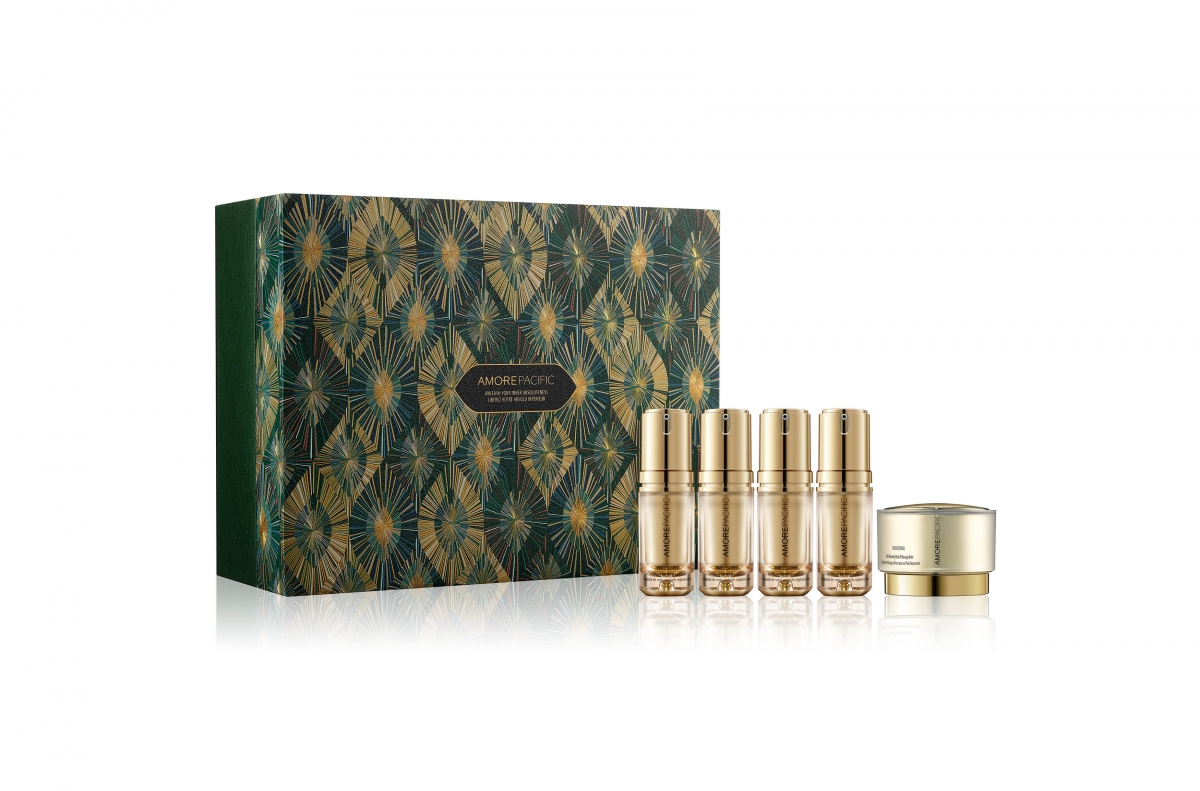 AMOREPACIFIC TIME RESPONSE X’mas Limited Collection Set