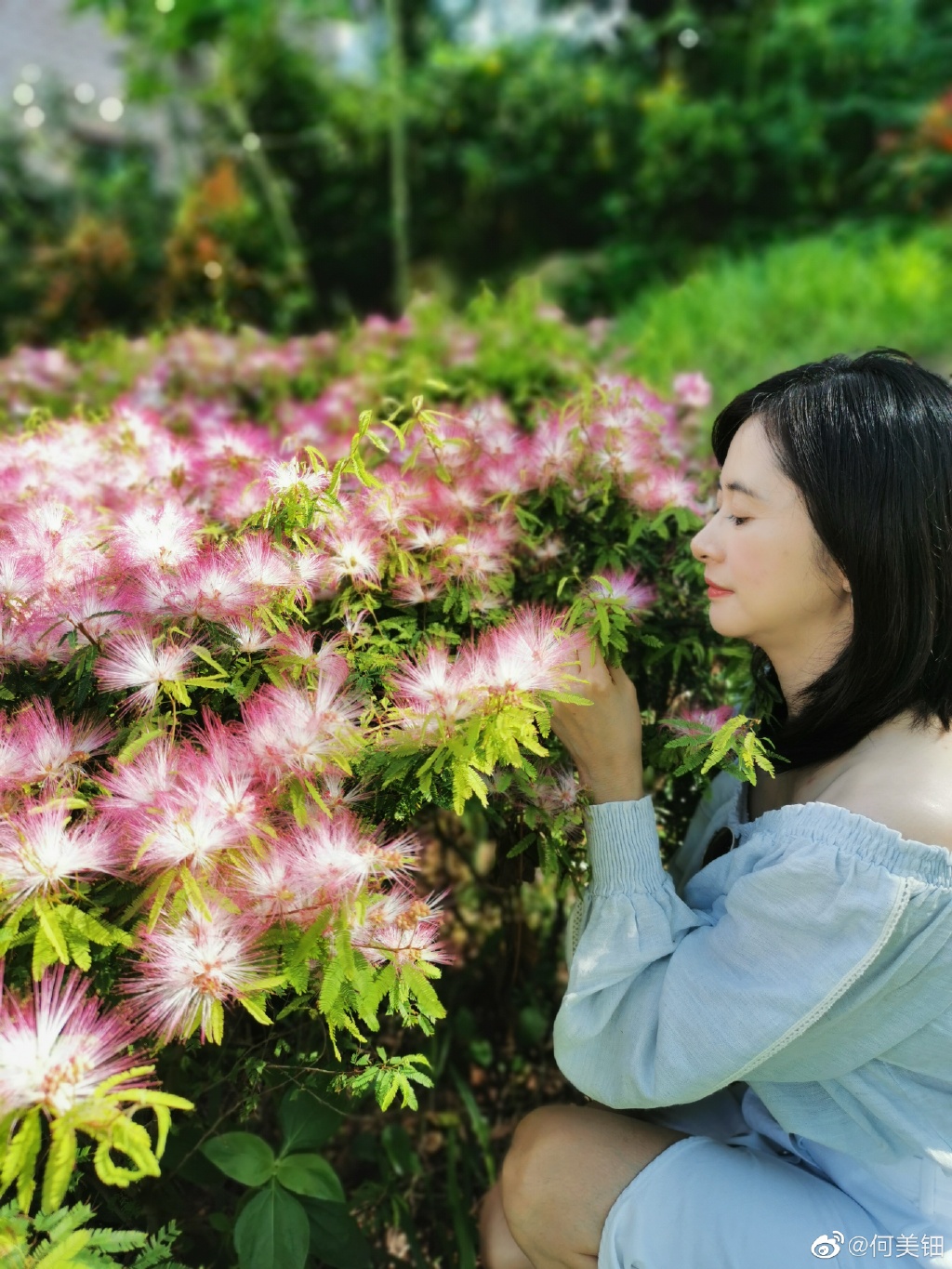 雖然何美鈿仍單身,但她非常享受單身。