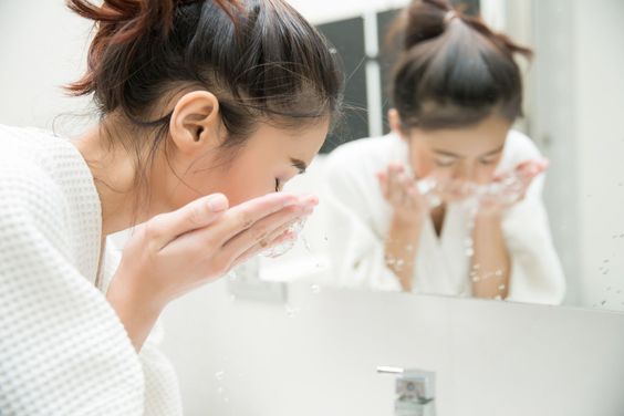 日常習慣也會加速肌膚衰老
