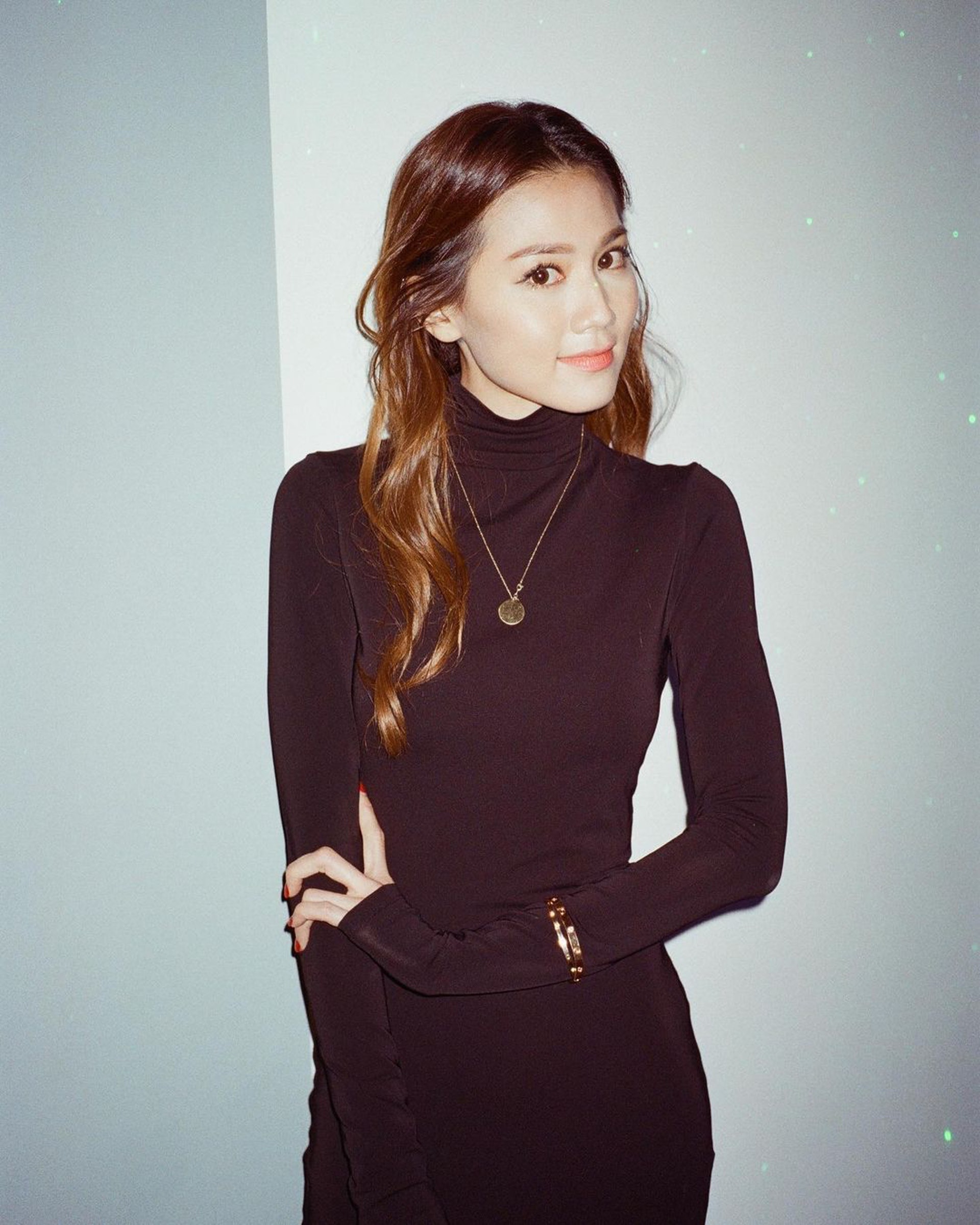 周秀娜樣貌甜美身材出眾