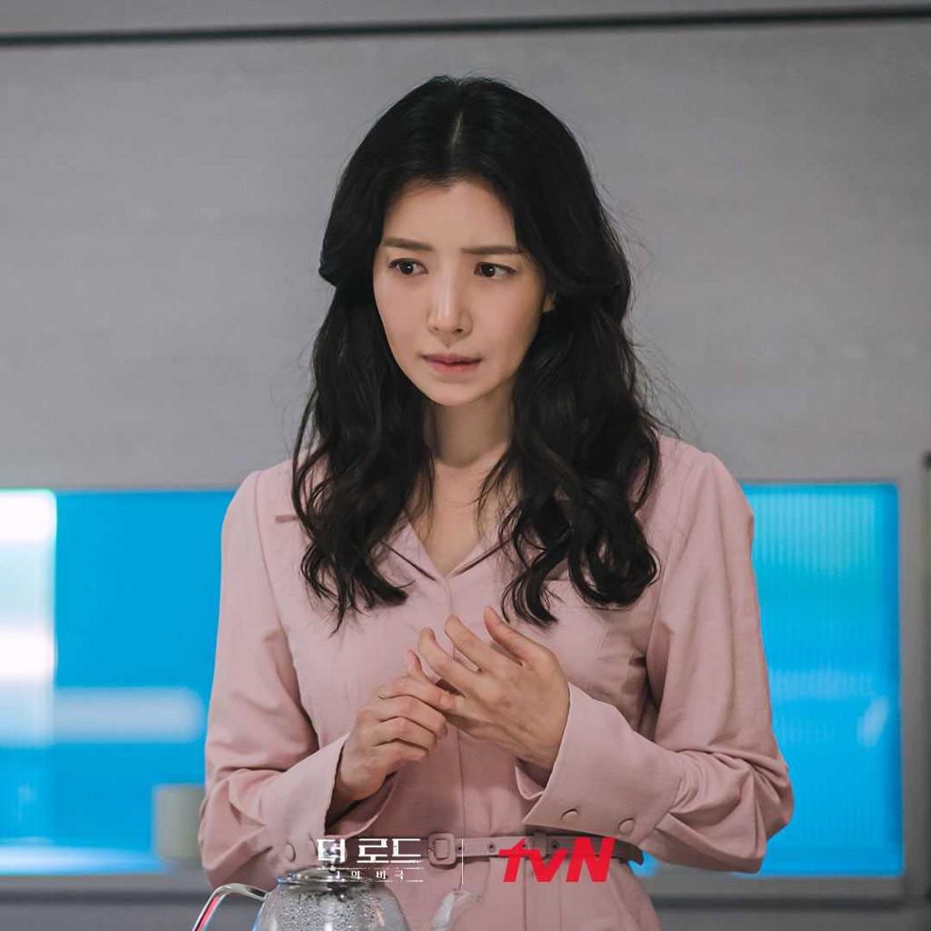 韓劇《The Road:1的悲劇》