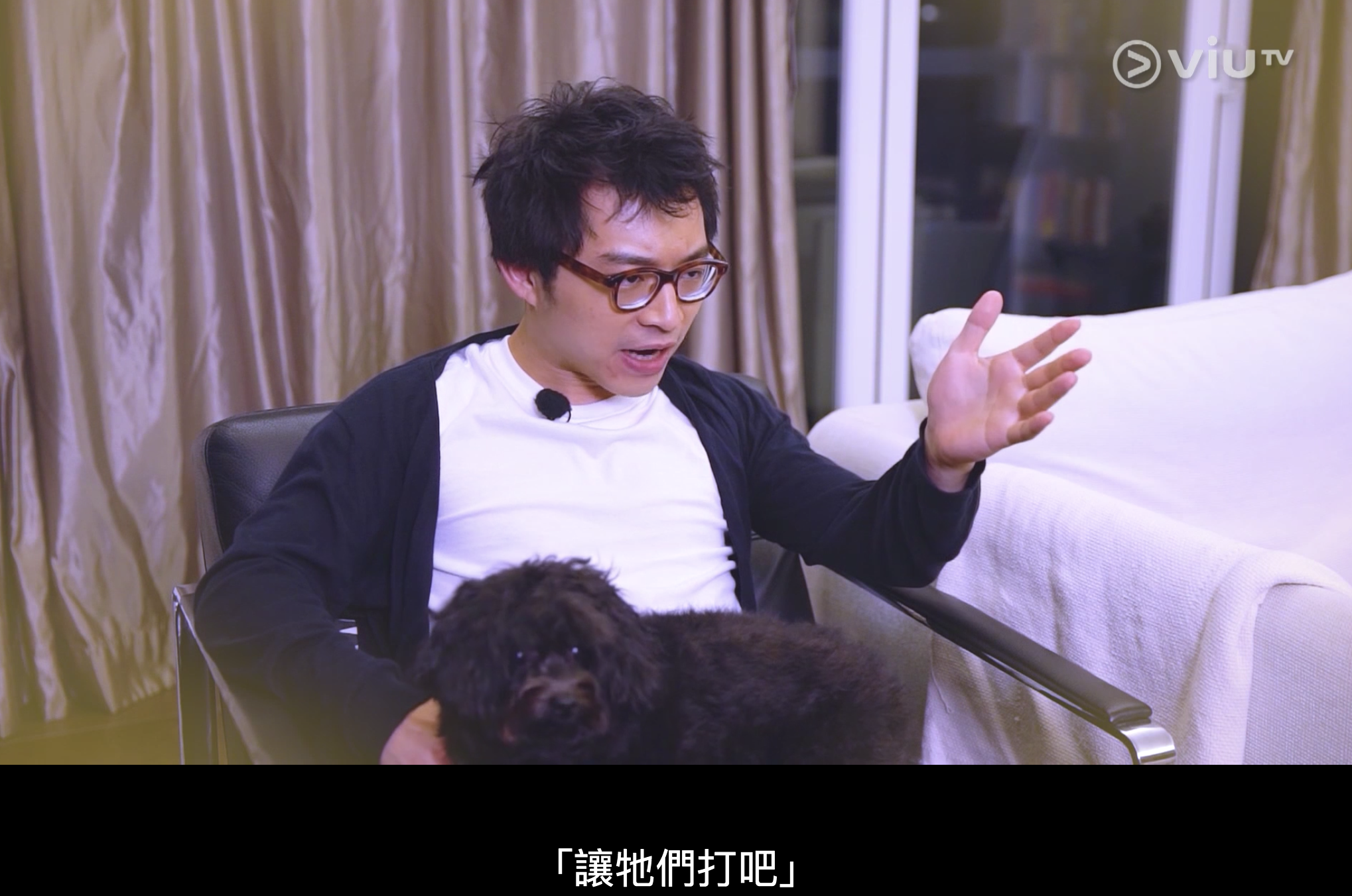 林作決定食花生。