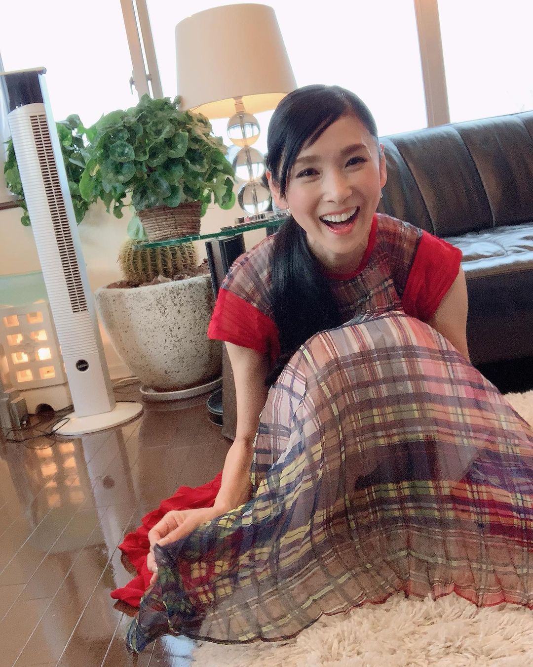 黑木瞳認為保養是由內至外的，所以在飲食上會特別注重營養均衡，但絕對不節食