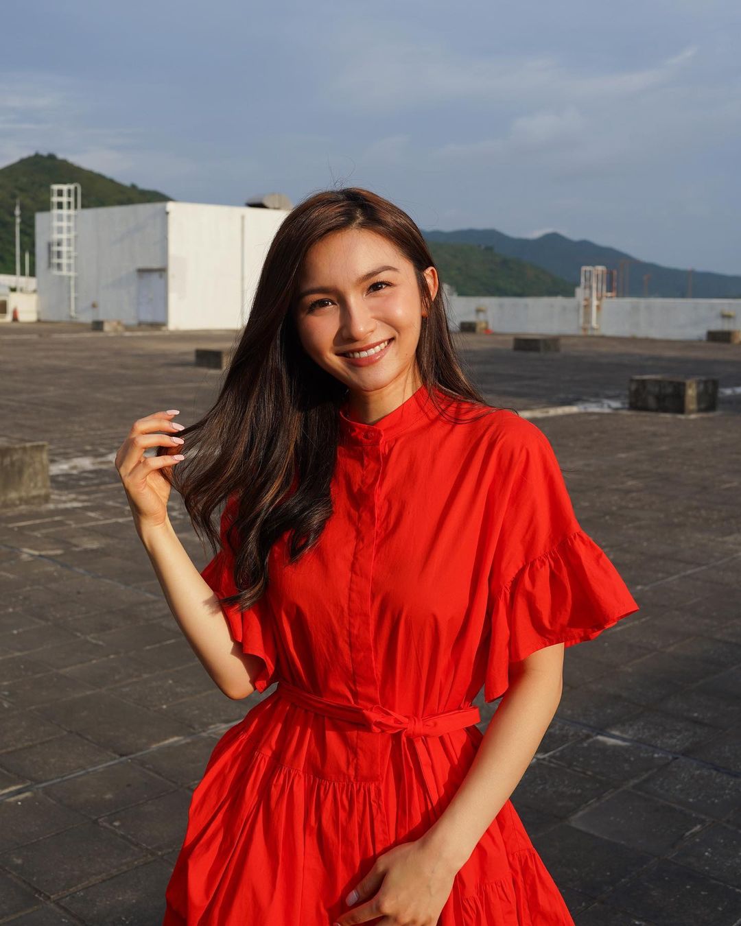 關楓馨打入港姐12強
