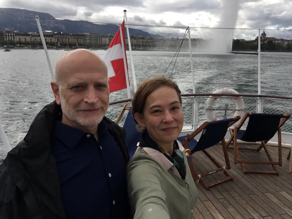 翁靜晶與丈夫去旅遊