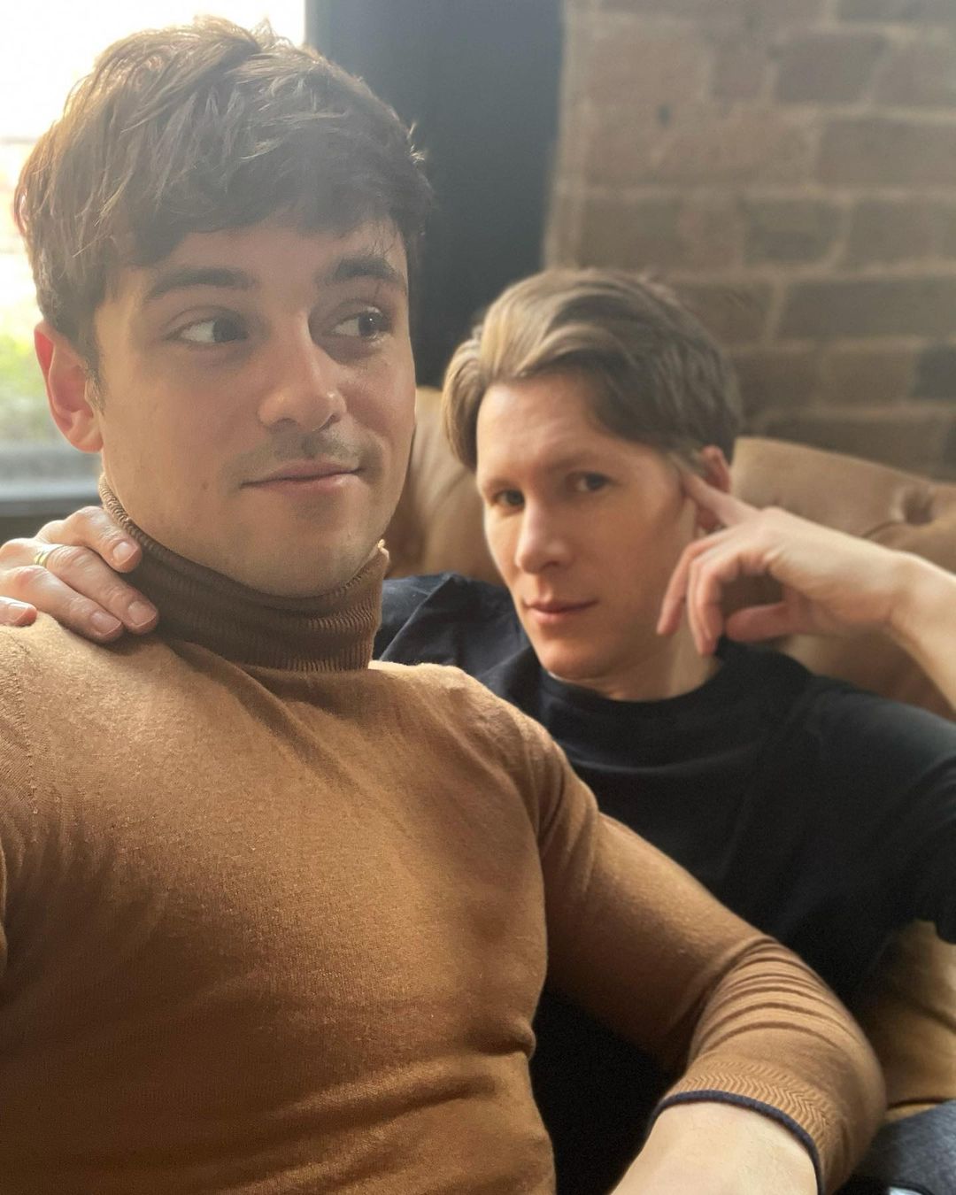 Tom Daley與老公Dustin Lance Black平日超甜蜜。