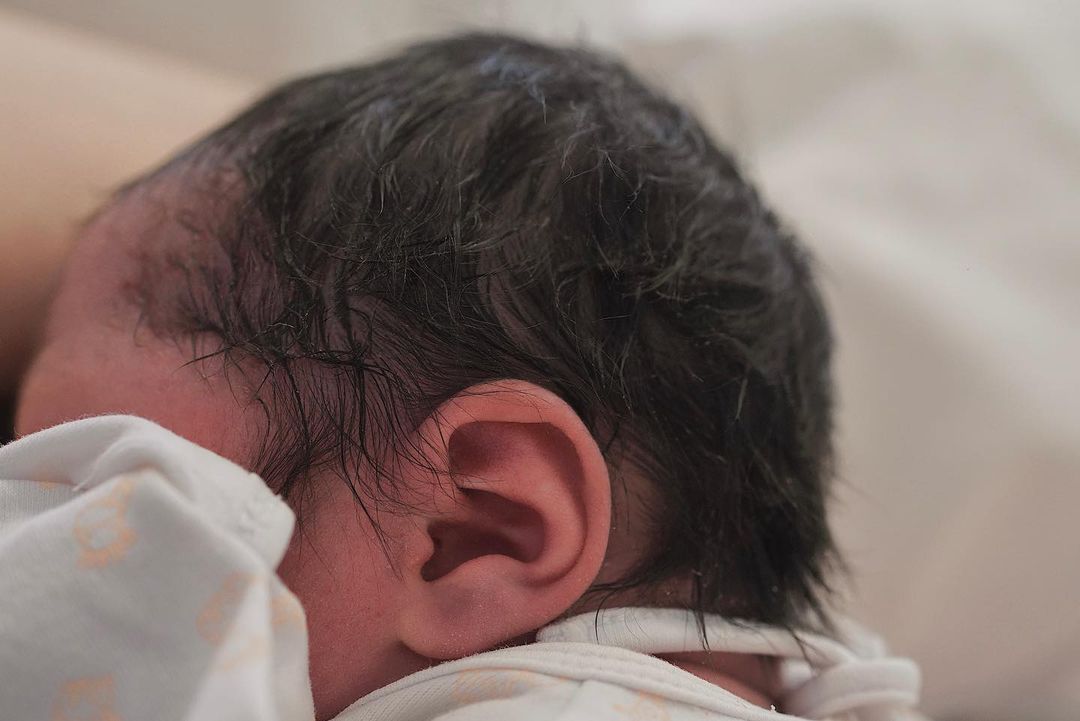 周柏豪仔仔出世