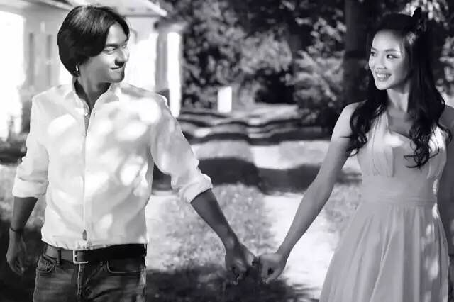 舒淇、馮德倫結婚照。