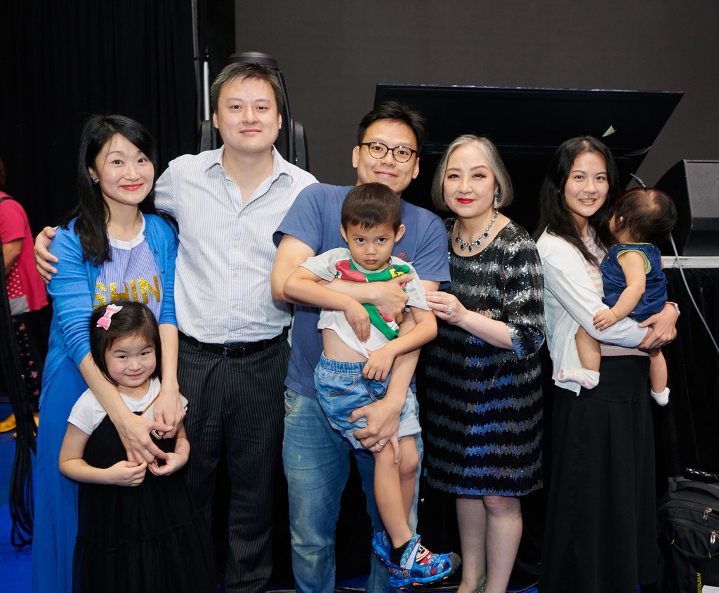 盧宛茵兒孫滿堂