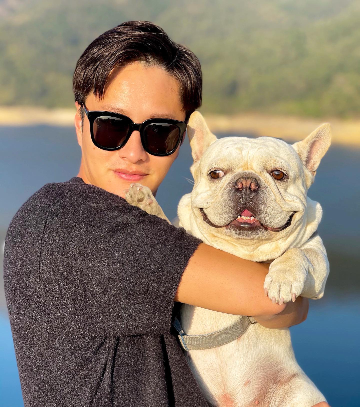 謝東閔好愛錫狗狗