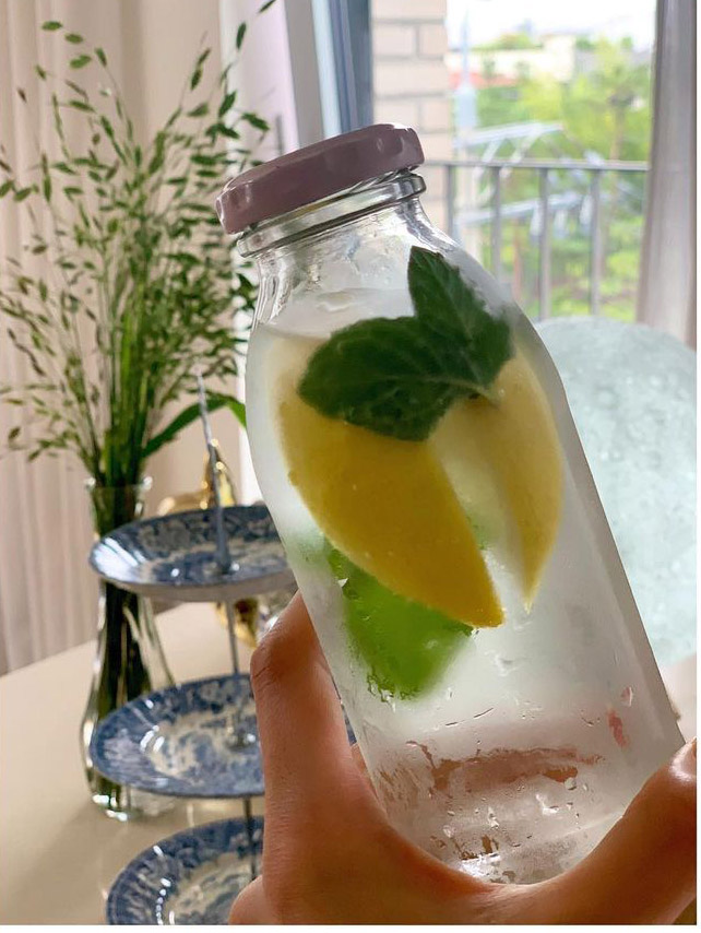 河智苑自製蜂蜜檸檬燒酒有助令肌膚變細緻