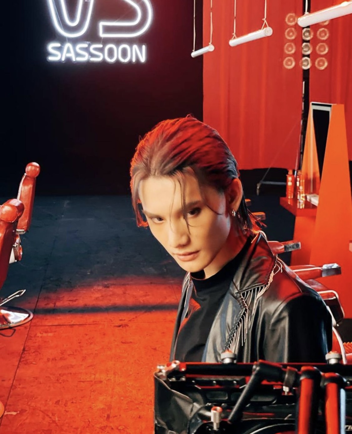 Jeremy李駿傑在廣告中展現百變的一面。