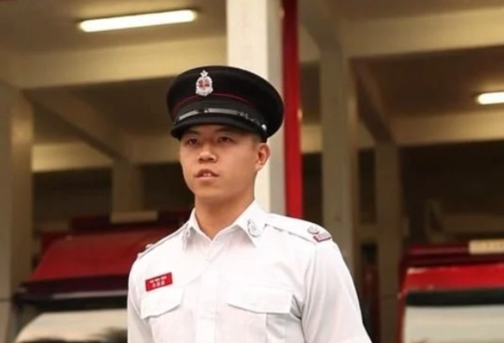 吳偉豪大哥是香港消防處消防隊長