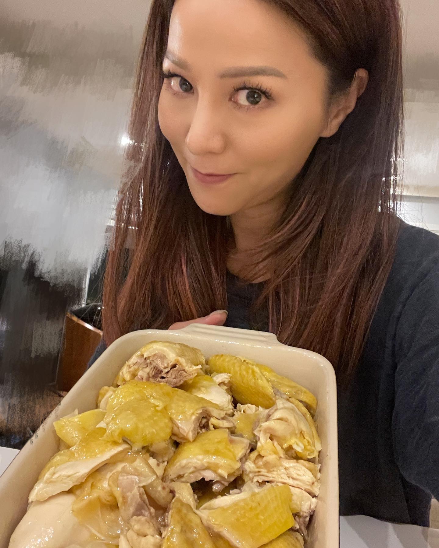 滕麗名坦言魏駿傑當年北上發展的經理人是她介紹