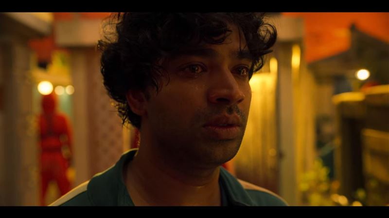 Netflix《魷魚遊戲》阿里最後被尚佑出賣。