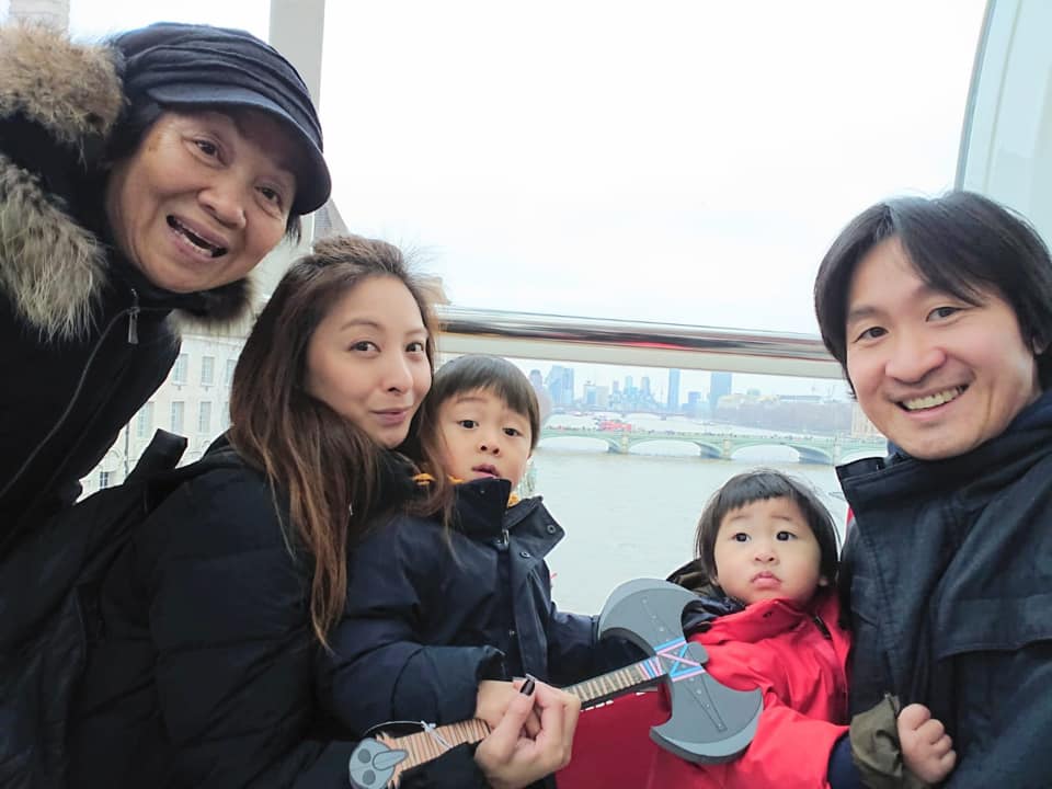 現實生活中鮑姐擁有一個幸福美滿的家庭