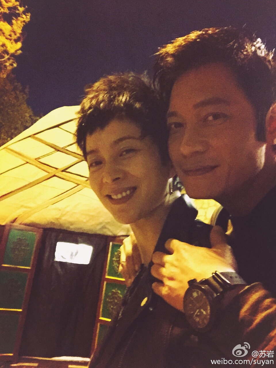 羅嘉良與蘇岩因2007年拍攝《完美結局》而擦出愛火。