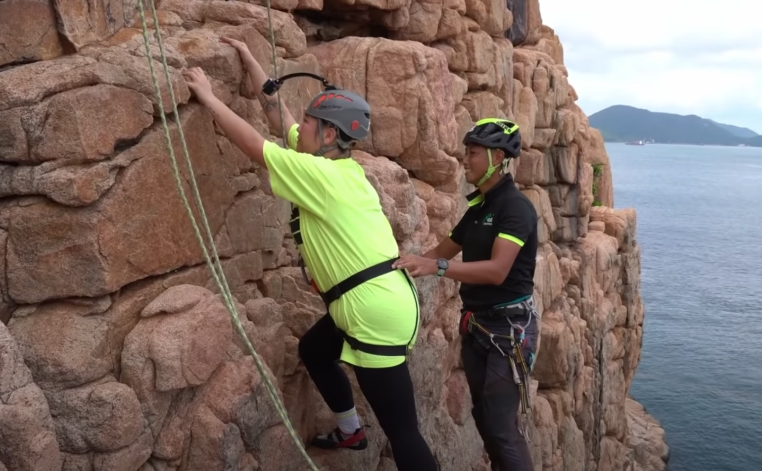 事後鄭欣宜檢討自己最差的地方就是不信人