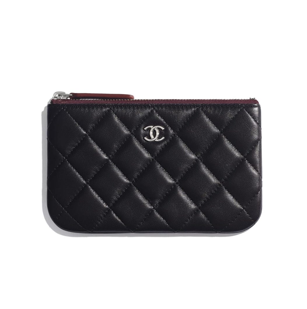 Chanel 迷你手提包 $3,900