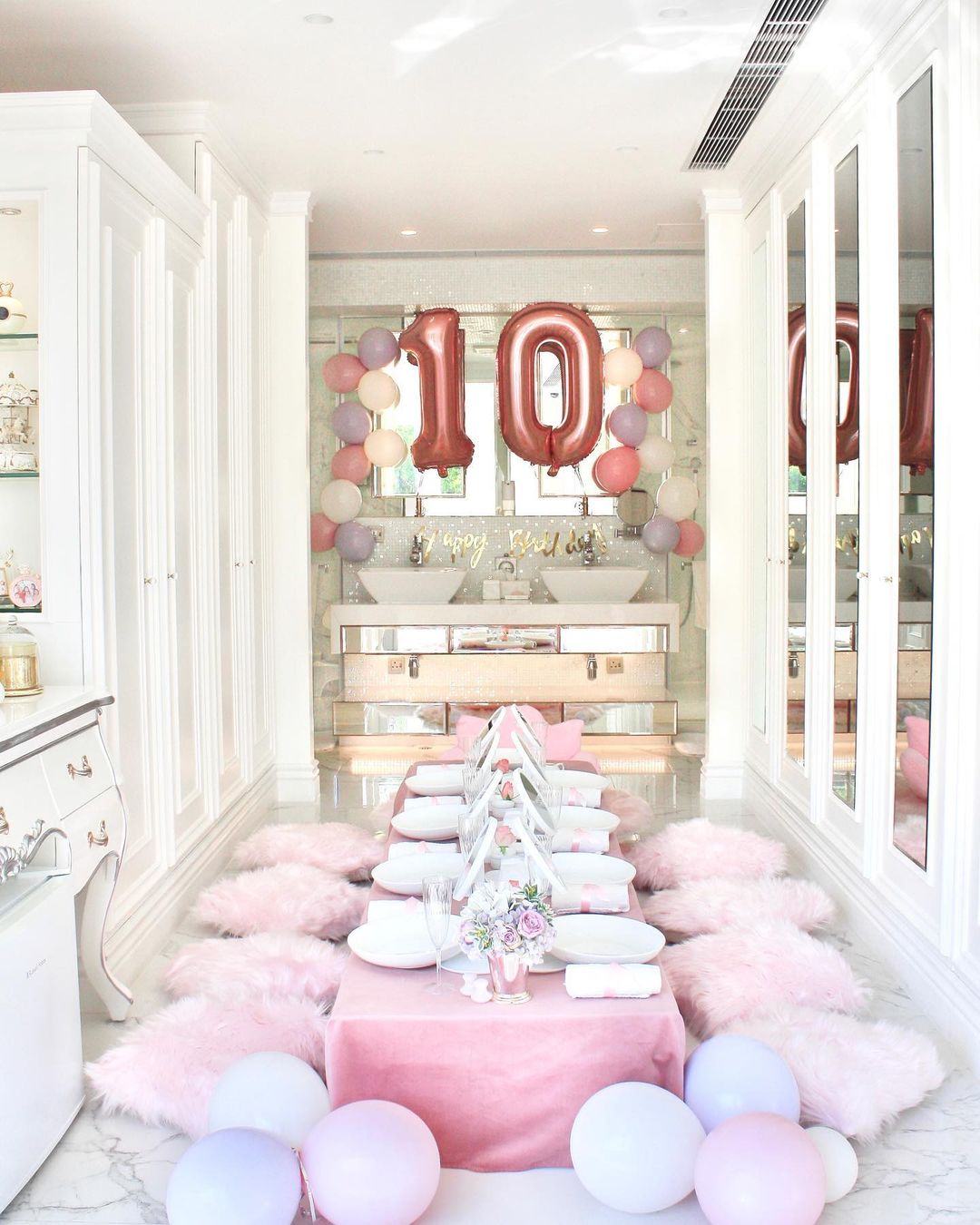 Suki徐淑敏把豪宅化身公主奢華派對。