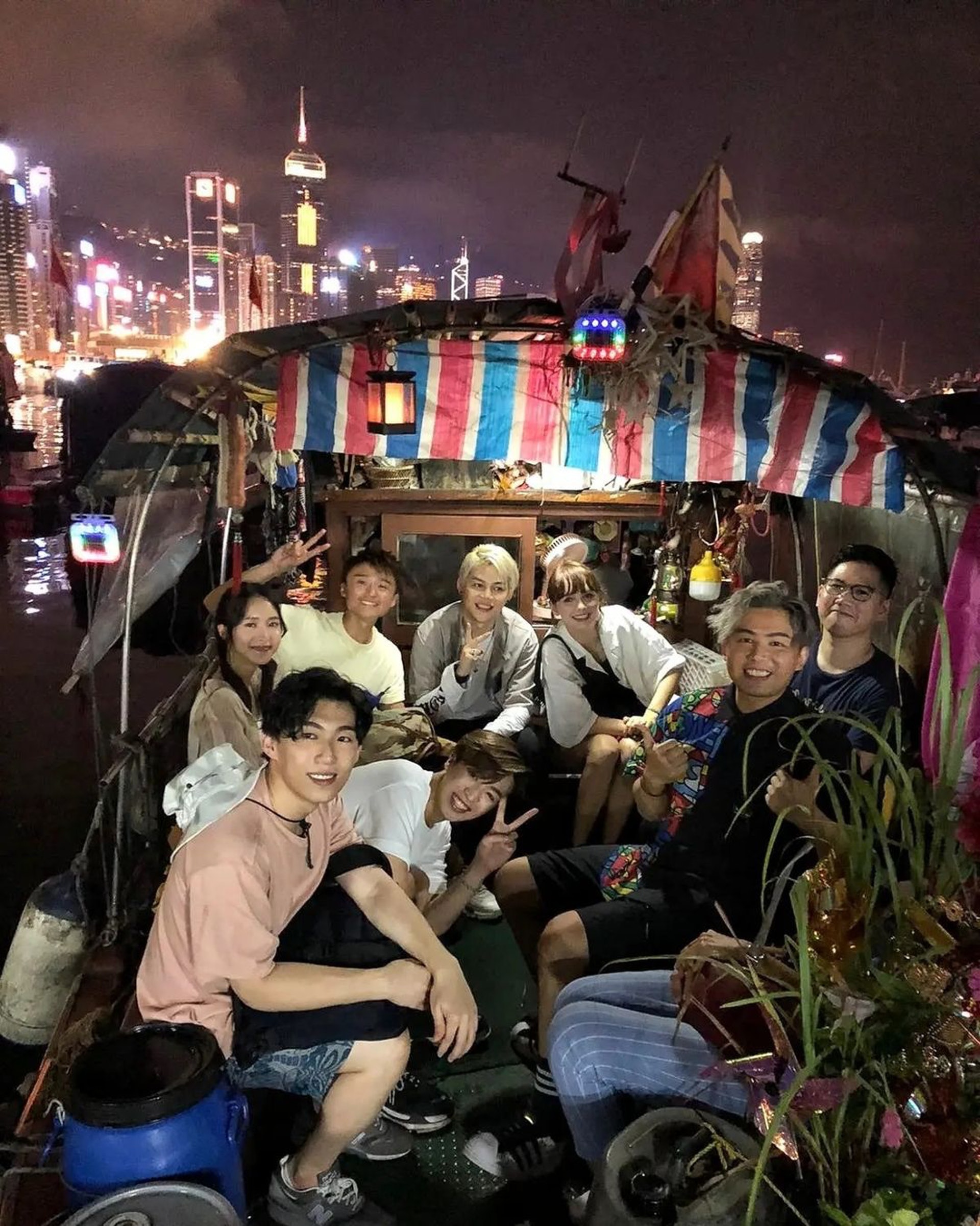 ViuTV節目《夕陽新丁》全體人合照