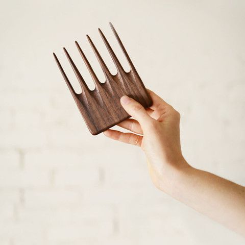 掉髮、頭髮扁塌原來是因為梳子？活用6種梳子梳出美麗秀髮！ | TopBeauty