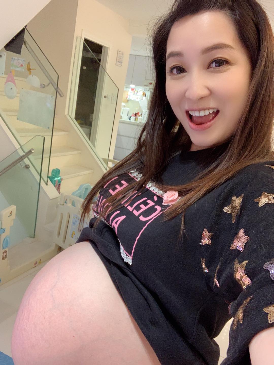 麥雅緻懷孕