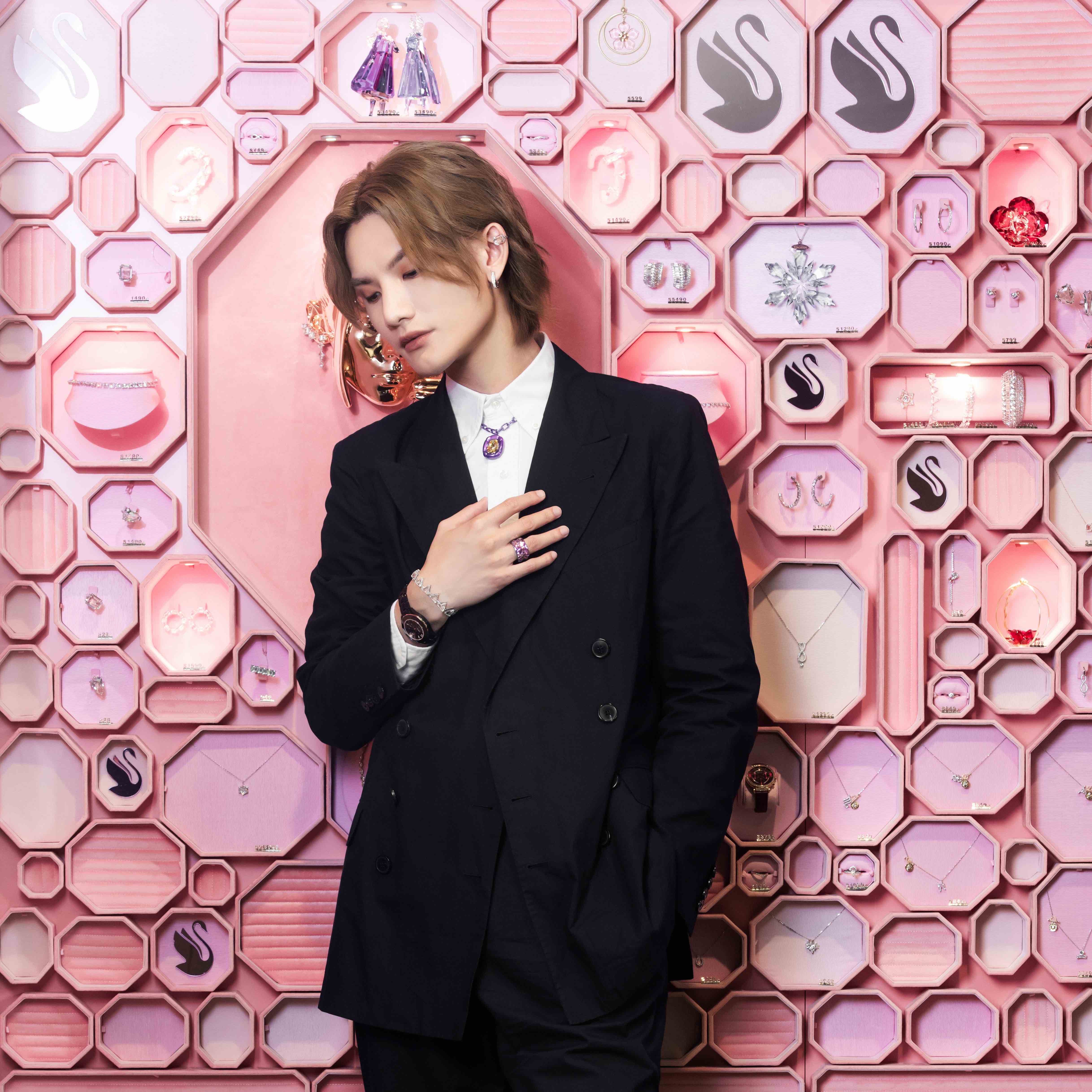 MIRROR成員Jeremy首次單飛出席活動。