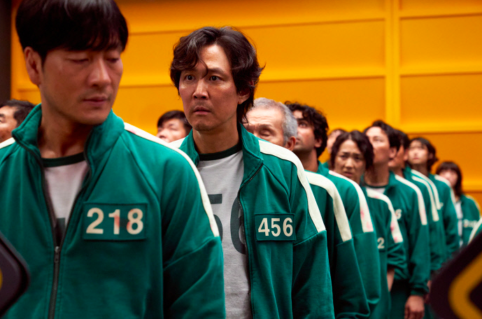 近日最具話題性的韓劇《魷魚遊戲》上架不到一周已經火速登上香港Netflix點播排行榜的冠軍位置