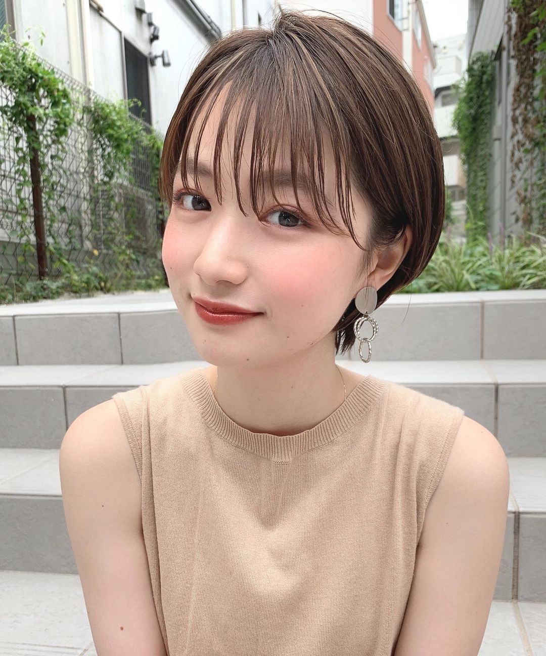 圓形短髮
