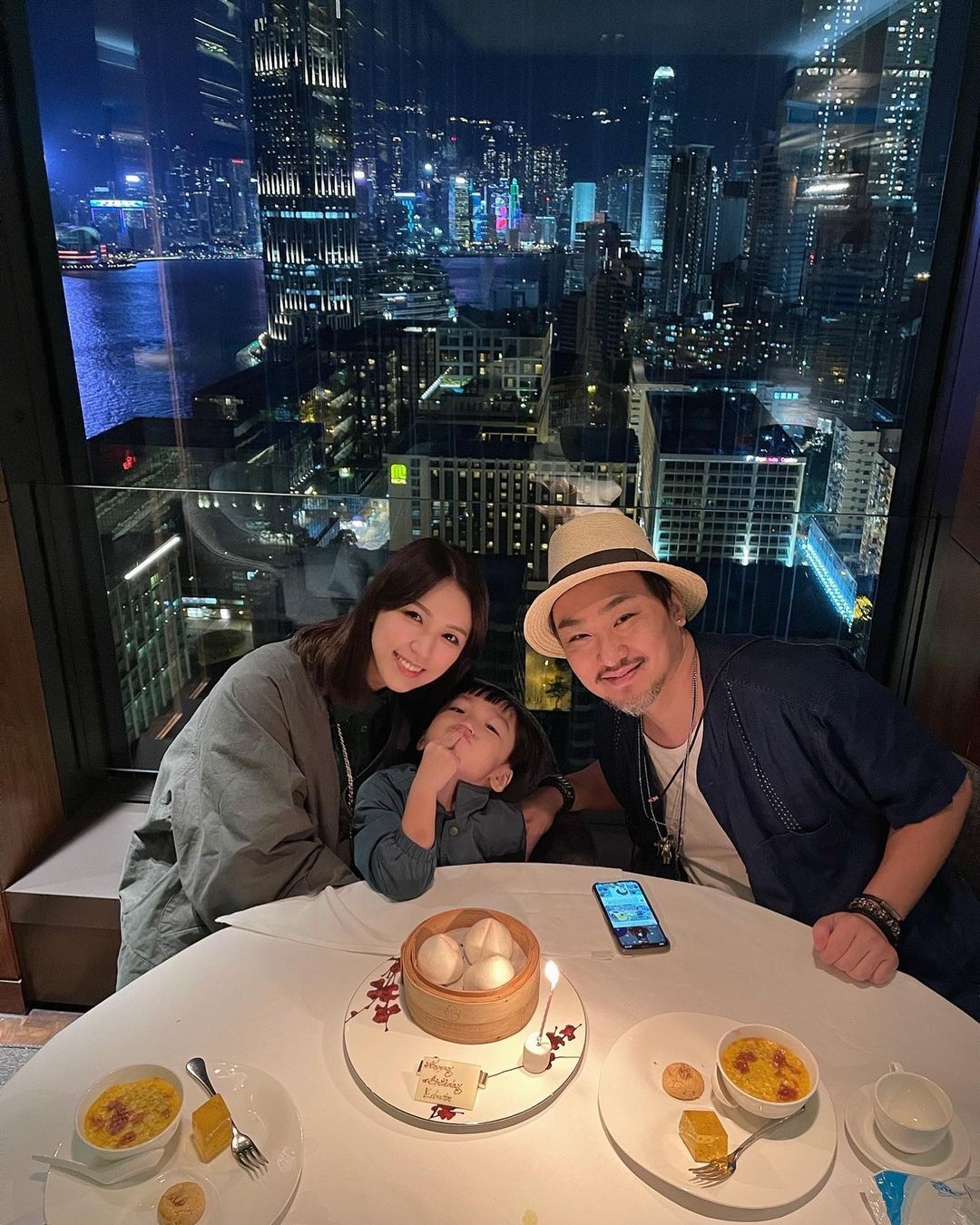 孫慧雪與老公非常甜蜜!