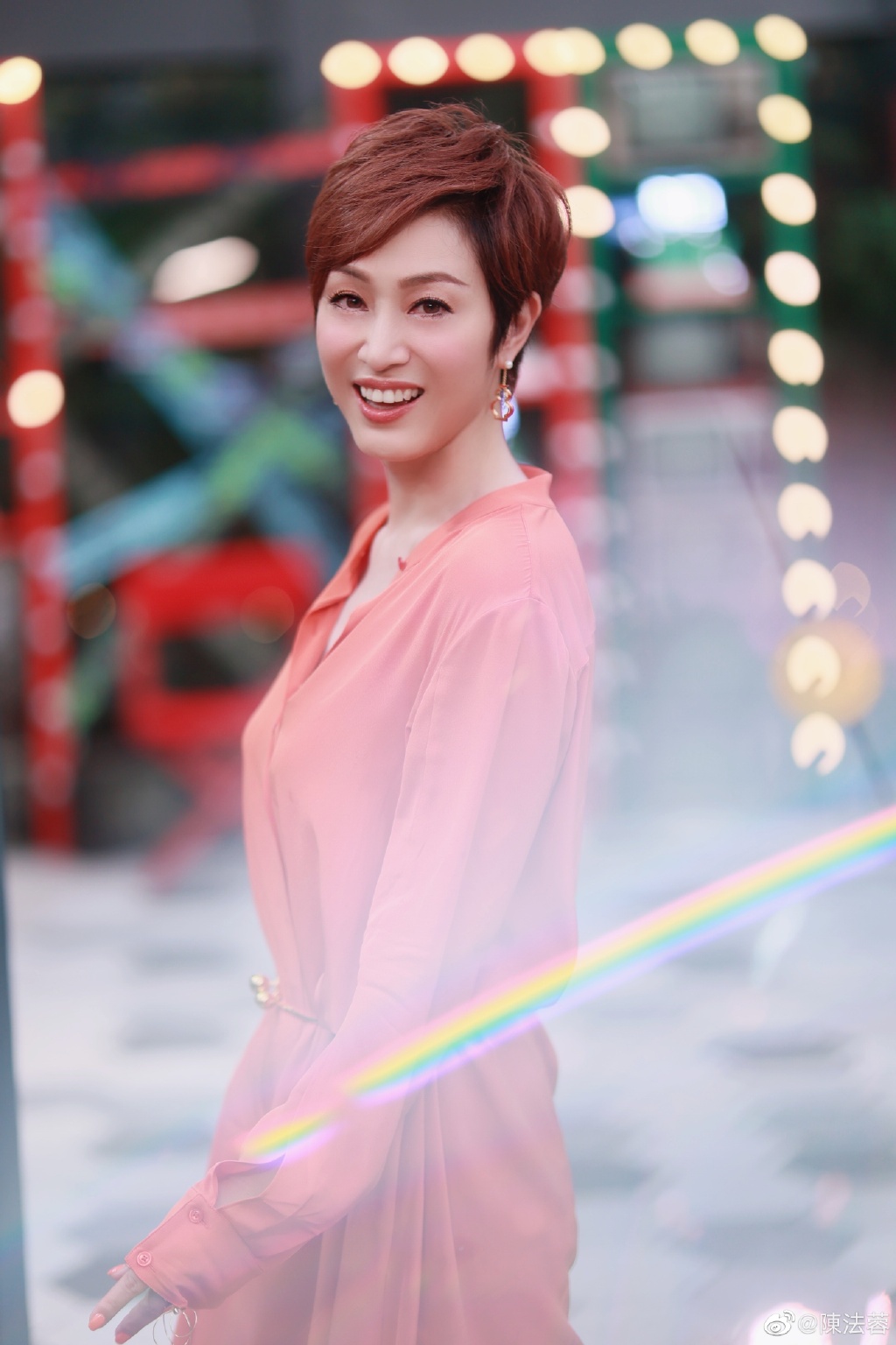 陳法蓉曾經同才子倪震拍拖