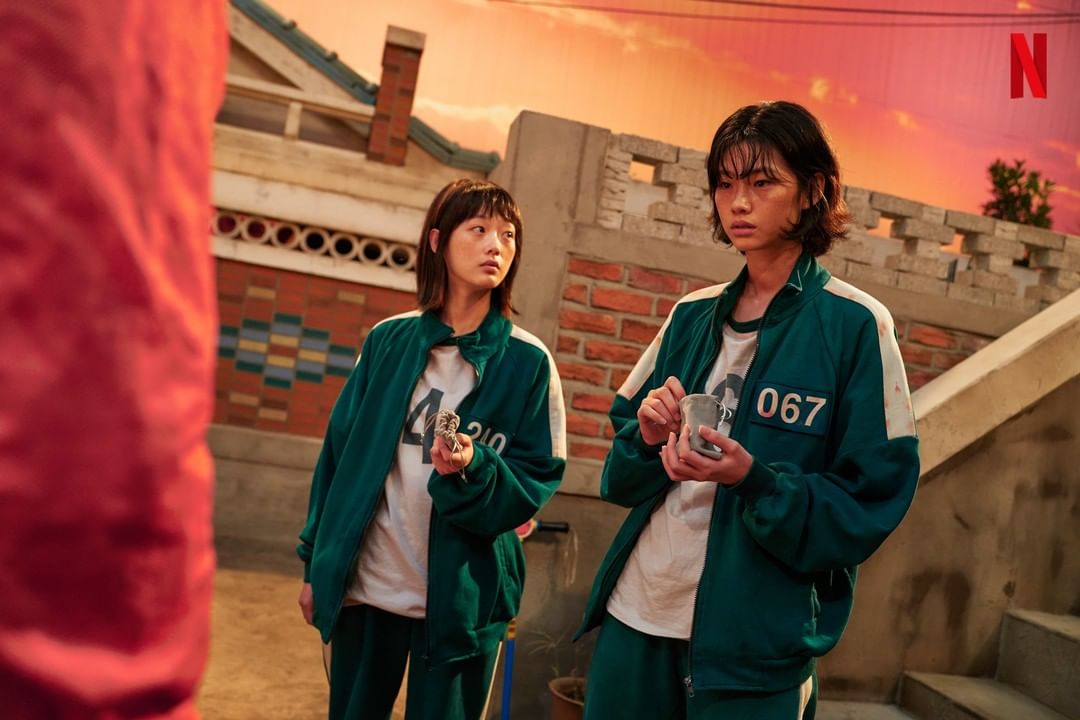 《魷魚遊戲》中的「智英」成全「姜曉」而被淘汰