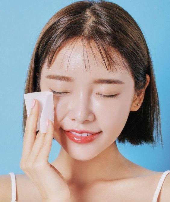 黑頭形成:選擇不合適的卸妝產品