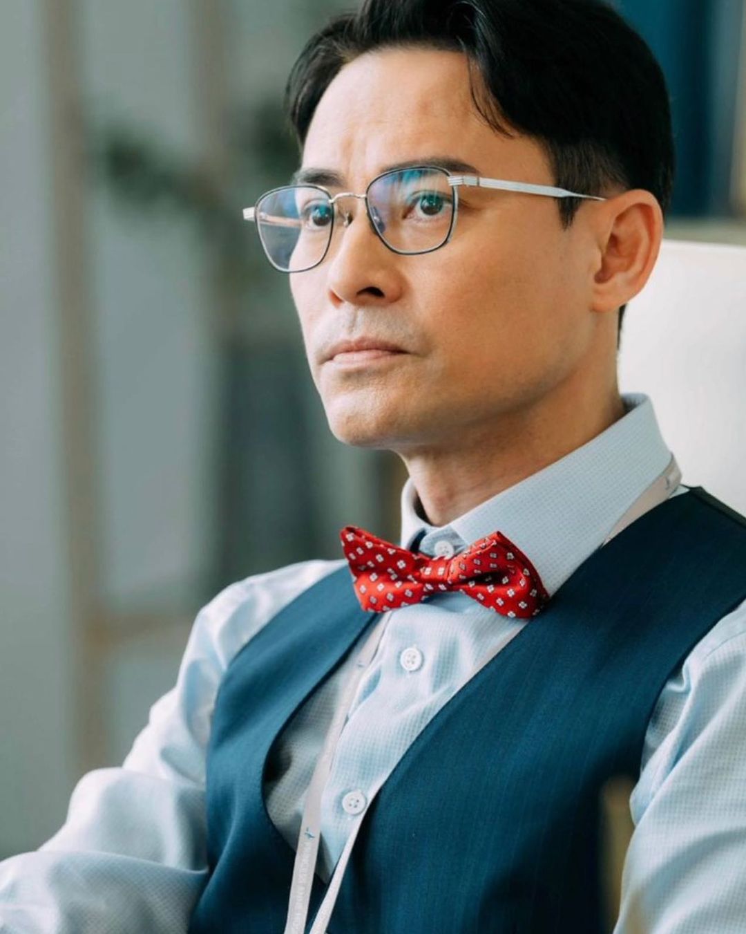 海俊傑在《星空下的仁醫》中為人名利仕途貪小便宜