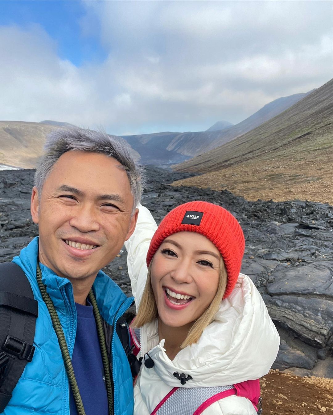梁芷珮與老公近距離看活火山