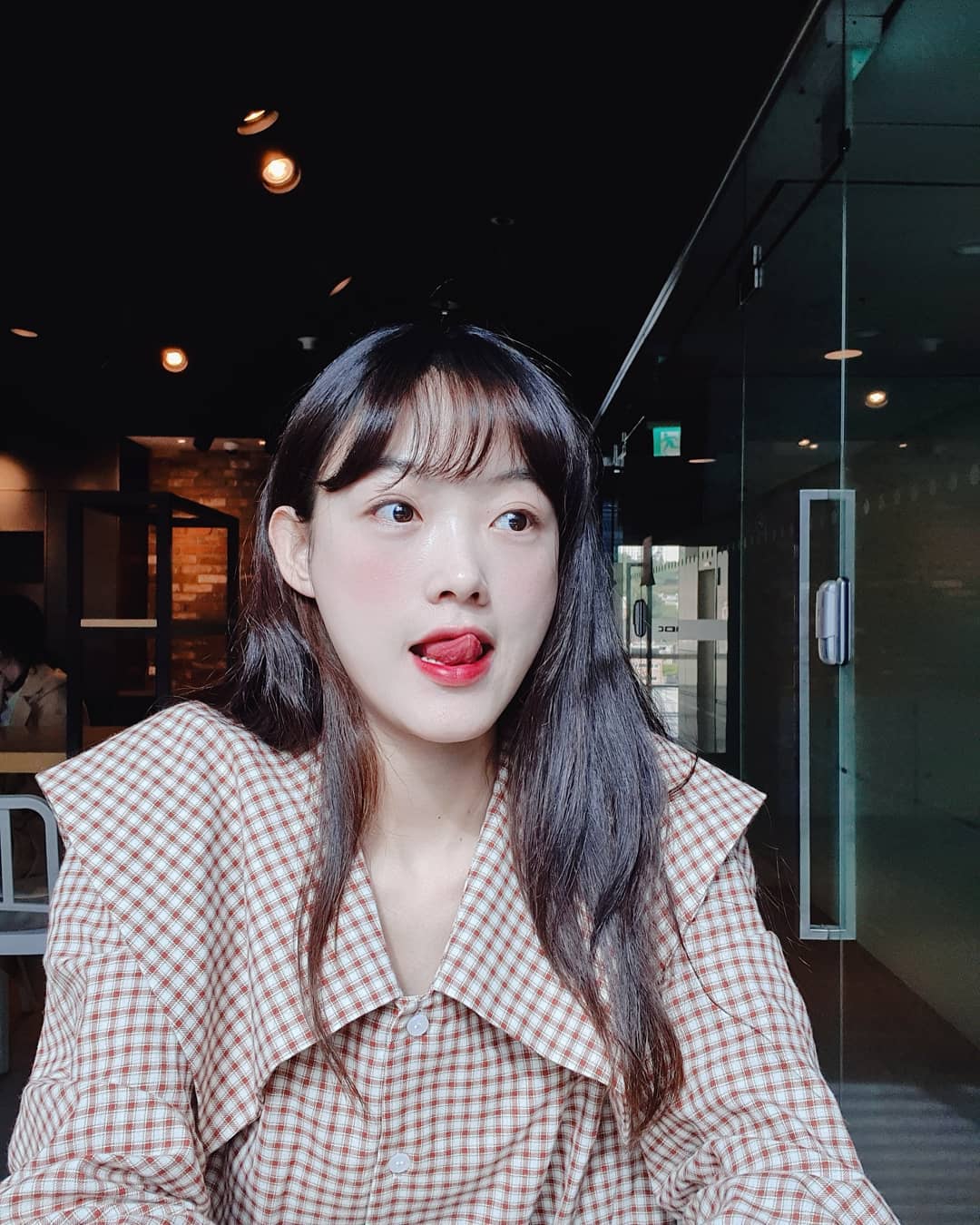 李瑜美喜愛大翻領設計的單品