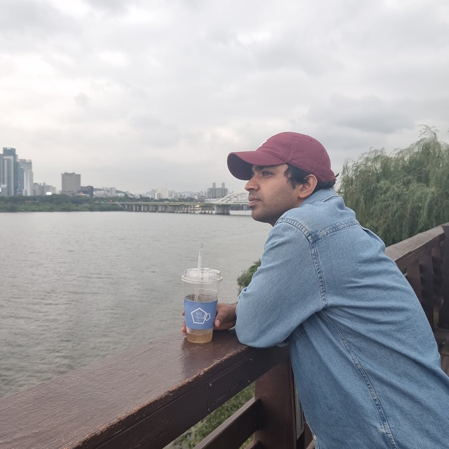Anupam Tripathi在韓國發展7年終捱出頭