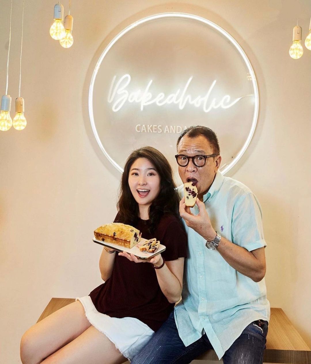許紹雄全力支持女兒許惠菁開店。