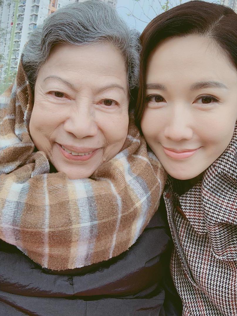羅蘭姐與李施嬅合照