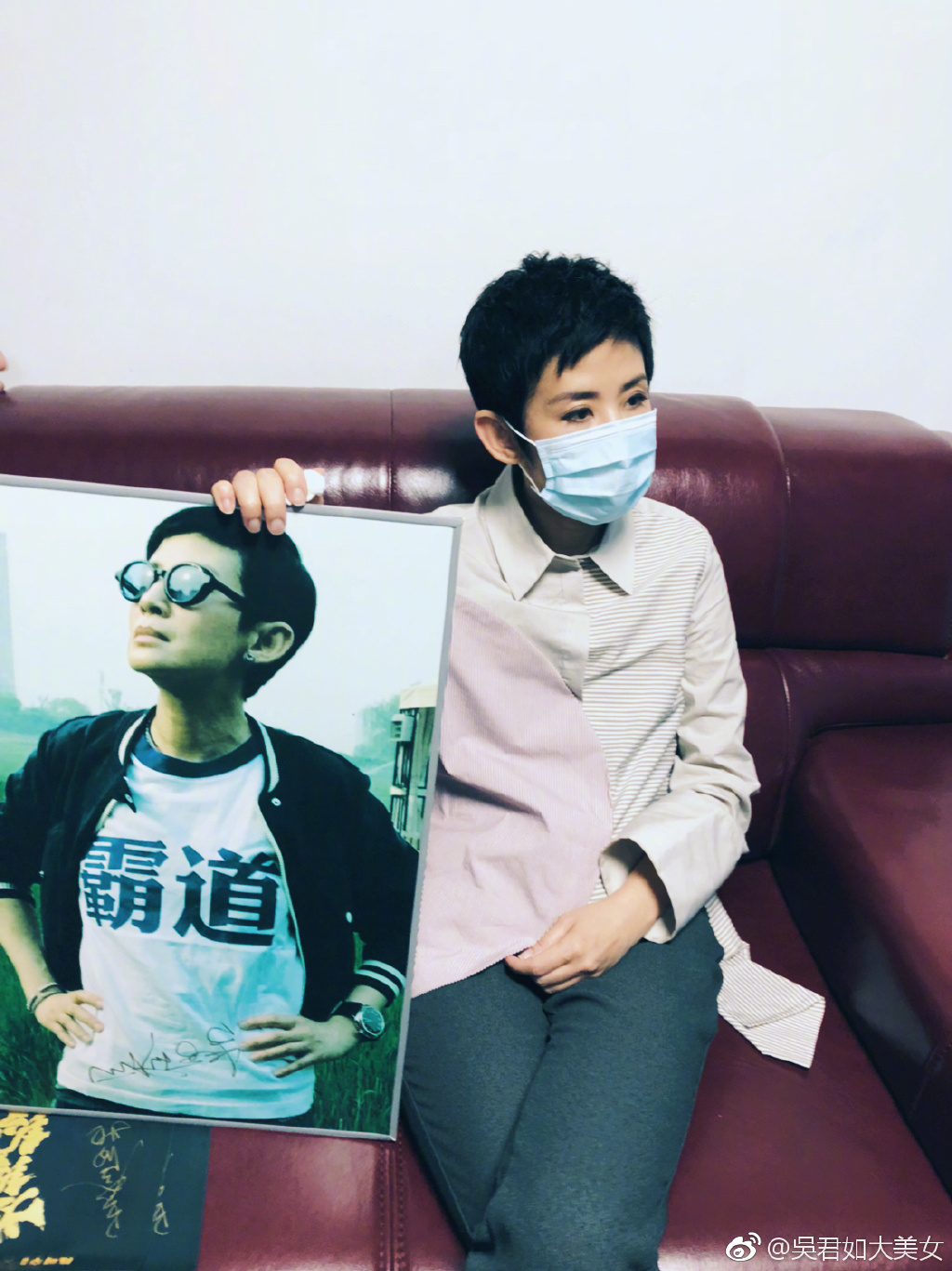 等了吳君如指自己等了40年終有機會返回母校分享