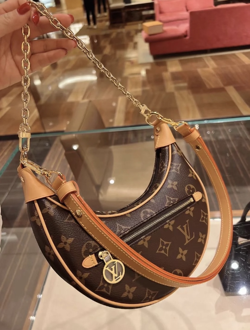 凡是提到經典老花手袋Louis Vuitton的 Monogram肯定榜上有名