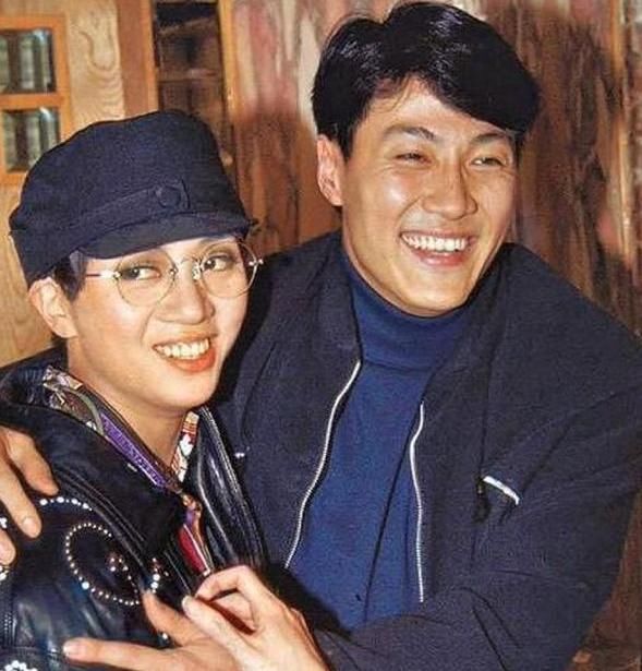 女尊男卑的身分地位而懸殊備受關注