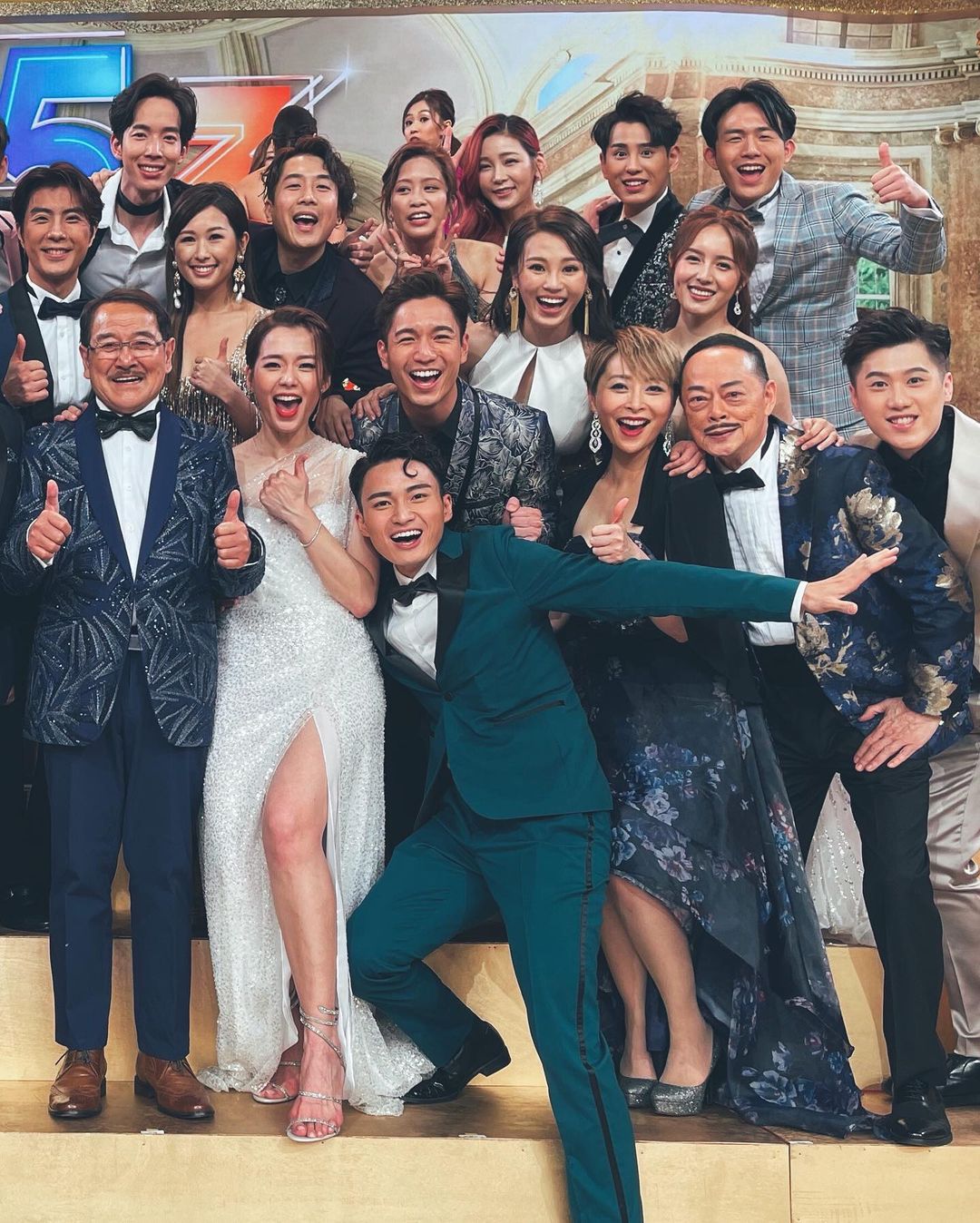 周嘉洛2019年在《萬千星輝頒獎典禮2019》中首度提名即奪得「最佳男配角」