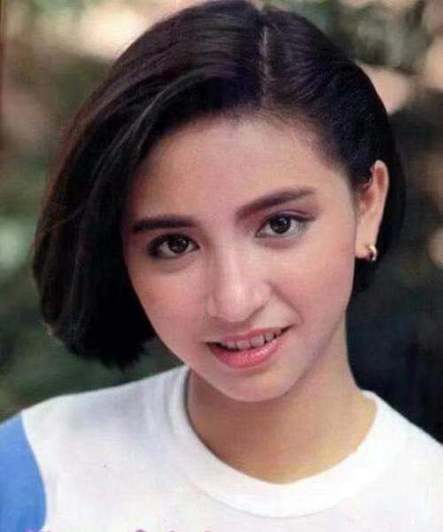 一舉奪得「亞軍」、「最上鏡小姐」及「才華小姐」三項殊榮