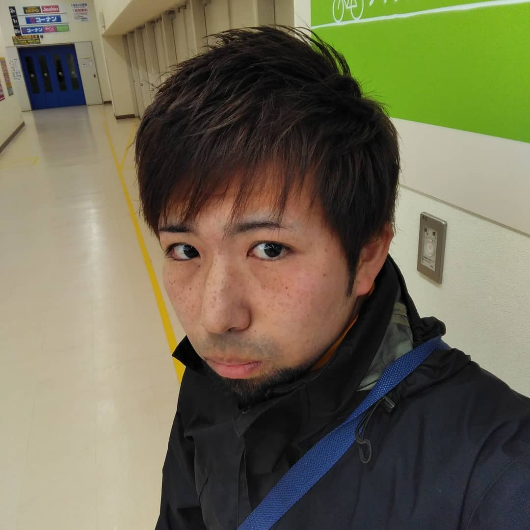 「どぴゅ監督」失業3年卻能解決三餐溫飽及住宿問題。