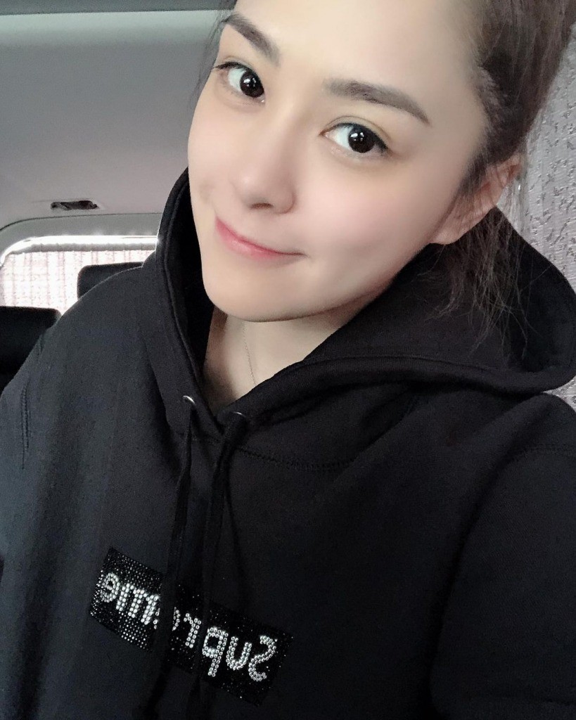 屬雞明星代表:阿嬌鍾欣潼