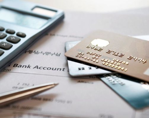 一旦申請分期付款後,每個月都會有一筆固定支出,因此比較適合收入穩定的人士