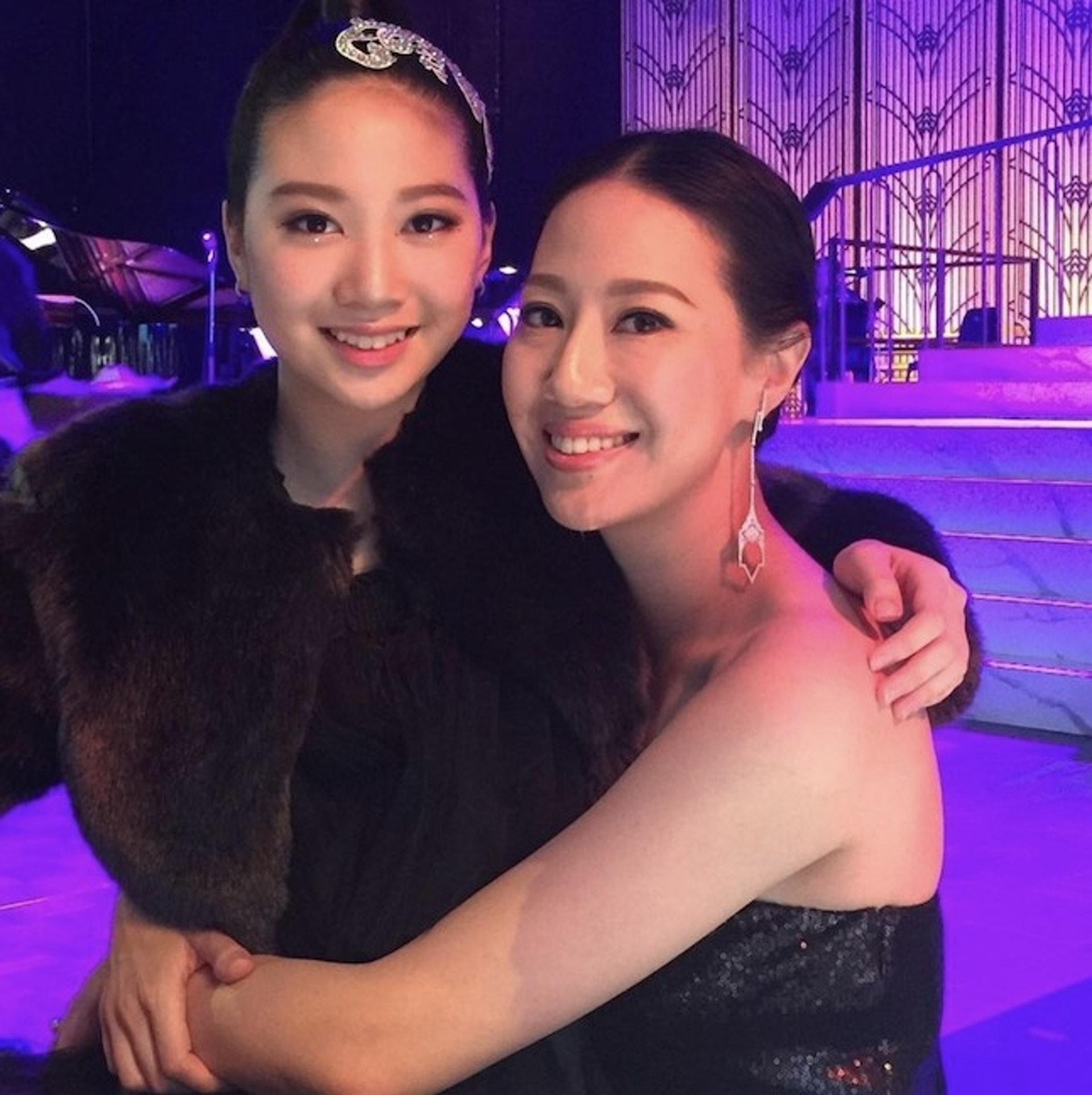 17歲Jasmine遺傳媽媽優良基因